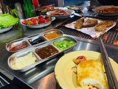 -马路牙子烧烤音乐酒馆(望京店)