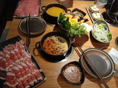 -呷哺呷哺 黄金牧场 (新中关购物中心店)