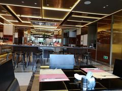 大堂-大中华希尔顿酒店-念自助餐·嗨啤·小龙虾
