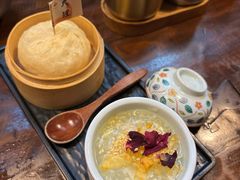 -银米·云南传统过桥米线(双廊黑金冠店)