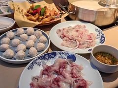 脆肉鲩鱼片火锅-鱼神·脆肉鲩 全鱼宴(西乡店)