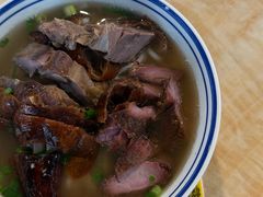 -香辉食馆(新兴路店)