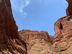 -天山神秘大峡谷