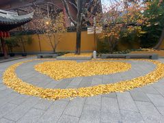 -龙华寺