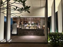 -三亚艾迪逊酒店·海滩烧烤 BARBACOA·现场乐队·浪漫晚餐·烧烤海鲜