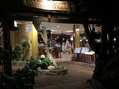 -卷心菜和避孕套餐厅(Pattaya)