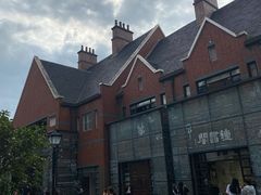 -钟书阁(松江泰晤士小镇店)