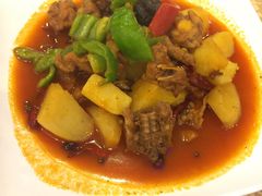 特色的大盘鸡-维吾尔餐厅(宜山路店)