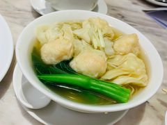 鲜虾云吞面-香港百合居(LCM置汇旭辉广场店)