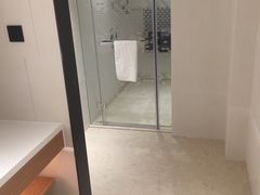 -西安钟楼北大街希尔顿欢朋酒店