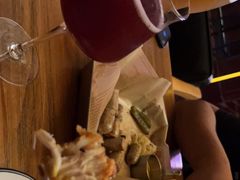 -麦落精酿啤酒餐吧(先农大院店)