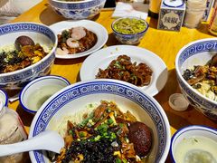 -沪西老弄堂面馆(定西路店)