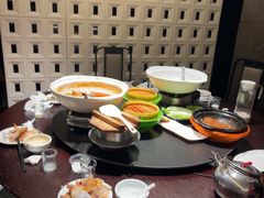 -鱼头泡饭·湖北菜·非物质文化遗产(岳家嘴总店)