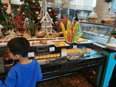 自助取餐区-怡聚轩全日制自助餐厅(大中华喜来登酒店)