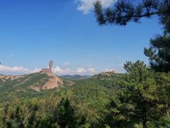 -磬锤峰森林公园