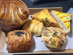 芝士香肠酥-苹果花园(襄阳南路店)