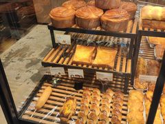 -皇冠幸福里动物奶油生日蛋糕(万达店)