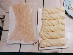 -小炉灶铁锅炖