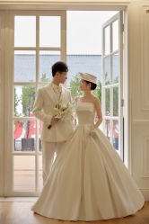 -麦田·婚纱摄影(天河新天地店)