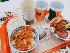-吉野家(黑牛城道店)