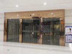 -日月光中心广场