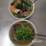 上过早餐中国的海记猪血汤