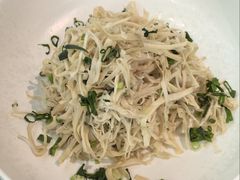 葱油拌笋衣-小大董·烤鸭(王府井apm店)