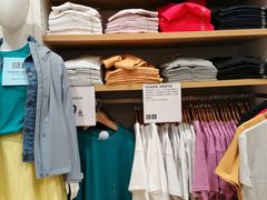 -优衣库(上海虹口龙之梦店)