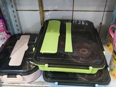 -雨丝书店(综合商业楼店)