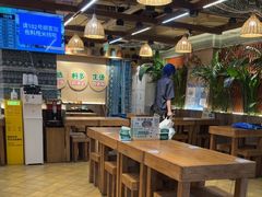 -云阿蛮云南生烫牛肉米线(奉贤路店)