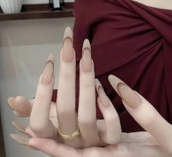 点击看大图 -桃色美甲沙龙