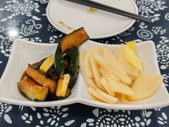 -八两八金·莱芜特色炒鸡(市南漳浦路店)
