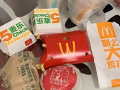 -麦当劳(轻轨曹杨路店)