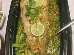 明炉鲜鱼-阿诺泰·泰国餐厅(紫荆店)