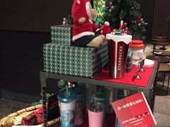 -星巴克臻选(南京金茂览秀城店)