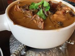 小鸡炖蘑菇-黑土印象菜馆(三元桥店)