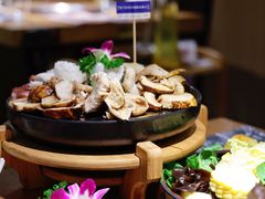 -一朵菌·野生菌探索家火锅(南亚店)