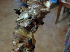 -烤肉小伙烤肉店