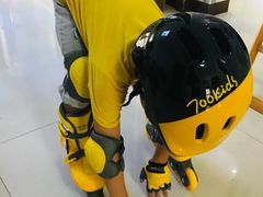 -悦动体能篮球羽毛球网球(三里河店)