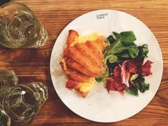 -Common Table · Brunch & Coffee