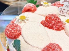 -花花卷卷·鲜食蛋糕(静安久光百货店)