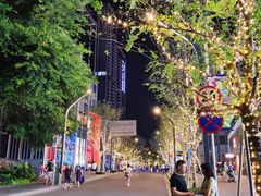 -优衣库(深圳万象天地旗舰店)