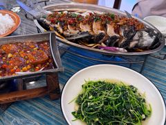 -自游人·美食一楼