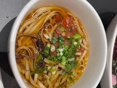 -黔蘑菇四季餐厅(观山湖店)