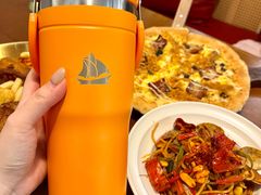 -奎屯友好时尚购物中心