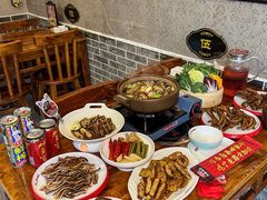-老鼎万春卤菜(五代传承创始老店)