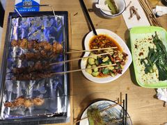 -烤满分·东北烧烤(首经贸店)