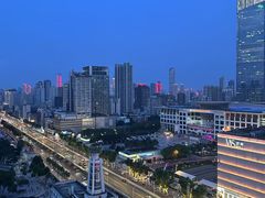 -武汉境自在書店