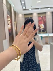 -周大福CHOW TAI FOOK(长寿路189弄购物中心店)