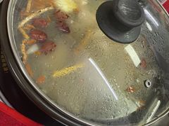 -花苑美食横琴生蚝火锅(拱北粤华路店)